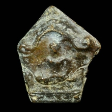 พระซุ้มยอ กรุบ้านตาก เนื้อตะกั่วสนิมแดง จ.ตาก