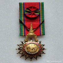 เครื่องราชฯ เชิดชูยิ่งช้างเผือก มปร. เงินลงยา พร้อมแพรแถบ