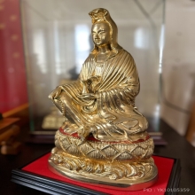 หลวงปู่โต๊ะ พระบูชาเจ้าแม่กวนอิม ปี2523 สวยแชมป์