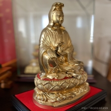 หลวงปู่โต๊ะ พระบูชาเจ้าแม่กวนอิม ปี2523 สวยแชมป์