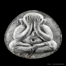 หลวงปู่โต๊ะ พระปิดตาจัมโบ้2 เนื้อผงธูป สวยแชมป์