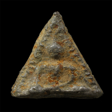 พระนางข้างเม็ด เนื้อชินเงิน