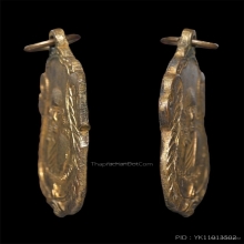 เหรียญปั้มรุ่น2 หลวงปู่ใจ วัดเสด็จ ประจำวันอาทิตย์ กะไหล่ทอง