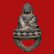 พระกริ่งมงคลบูรพาพยัคฆ์ เนื้อนวะก้นง่ามอุดผง เกศา จีวร