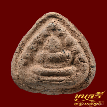 “โรยผงตะไบ”กลีบบัวเนื้อดิน พระครูใบฎีกาเกลี้ยง วัดสุทัศน์