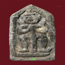 ท้าวเวสสุวรรณ พระครูสอน วัดมักกะสัน เนื้อชินตะกั่วสนิมแดง