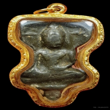 พระมเหศวร พิมพ์ใหญ่ เนื้อชินเงิน วัดพระศรีฯ สุพรรณบุรี 