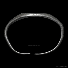 แหวนเงินลงถม หลวงพ่อเดิม