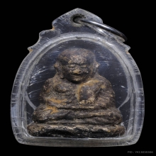 รูปหล่อพ่อเงิน รุ่นปืนแตก เนื้อดิน