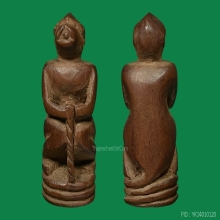 ลิง หลวงพ่อดิ่ง วัดบางวัว เนื้อไม้พุดซ้อน ( องค์ที่ 2 )