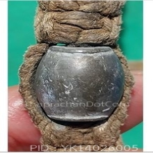 ตะกรุดเนื้อทองเหลือง ลพ.กวย สภาพใช้ ยาวประมาณ 3 นิ้ว