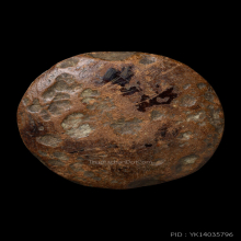 พระกรุกำแพงงบน้ำอ้อย พิมพ์พระเจ้าห้าพระองค์