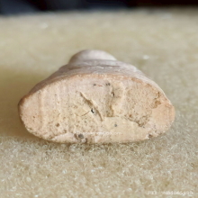 พระผงรูปลอยองค์ หลวงพ่อเงิน วัดบางคลาน ปี 33 รุ่นเจดีย์ 9ยอด