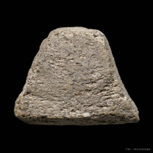 พระปิดตาหัวบานเย็น หลวงปู่เอี่ยม เนื้อผงสีขาว