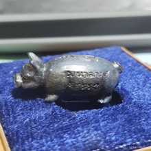 หมูมหาลาภคูณทวีเนื้อเงิน หลวงพ่อคูณหนึ่งใน339ในโลกนี้คากล่อง