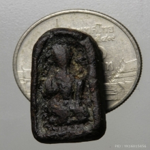 นางกวักเนื้อคลุกรัก