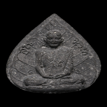 พระผงพรายกุมารพิมพ์ใบโพธิ์เจ้าคุณนรฯ เนื้อดำนิยมสุด