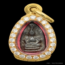 พระพิจิตร เม็ดข้าวเม่า พิมพ์แขนหักศอก(นิยม) ตลับเพชร