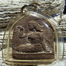 ชานหมาก พ่อคล้ายนางกวัก สข.1 พิมพ์ใหญ่ สวยคมชัด+เลี่ยมเก่า