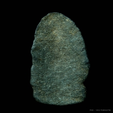 พระร่วงเถรกวาดลาน เนื้อชินเขียว กรุวัดมหาธาตุ จ.สุโขทัย