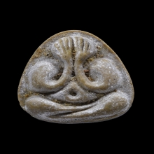 หลวงปู่โต๊ะ พระปิดตามหาเสน่ห์เนื้อเกสร