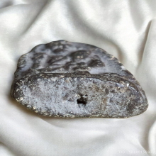 พระผงหลวงปู่ศุข วัดประสาทบุญญาวาส ปี 2506 พิมพ์เล็ก