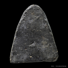 หลวงปู่ทวด วัดประสาท เนื้อดำเล็บเหยี่ยว