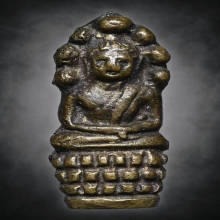 พระนาคปรกตัวหนอน อาจารย์นวม วัดอนงค์