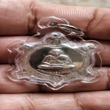 เหรียญเงิน2เหรียญ