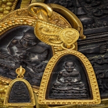 หลวงปู่ทวด พิมพ์เตารีด ปี 38 รุ่นสรงน้ำ วัดพะโคะ จ.สงขลา