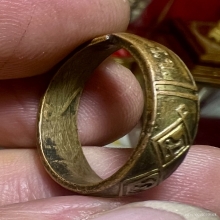 แหวนรุ่นแรก 2482 ลพ.วัดไร่จิง กะไหล่ทองสวยมากเดิมๆหายากสุดๆ