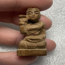 แม่นางกวัก ไม้แกะ (ไม่ทราบสำนัก)