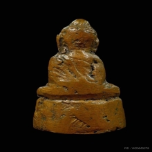 พระกริ่งอุ้มบาตรน้ำมนต์ หล่อโบราณ เนื้อทองแดงเถื่อนเก่า