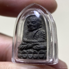 หลวงปู่ทวด วัดช้างให้ เนื้อว่านปี24 พิมพ์พระรอด