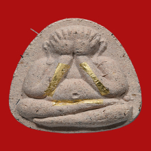 พระปิดตาคำหมาก  พิมพ์ข้าวตอกแตก เนื้อผงแก่นจันทร์เทศ ปี 2542