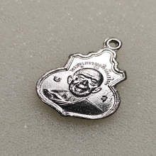 หลวงปู่ทิม เหรียญน้ำเต้าหลังนูน 2517 บล็อกปากแตกน้อย สวยๆ