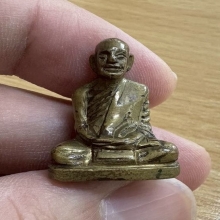 ท่านเจ้าคุณนร อาจารย์เชื้อ หนูเพชร ปี13 