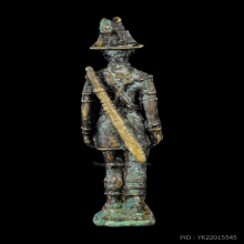 รูปหล่อสมเด็จพระเจ้าตากสิน มหาราช ปี 2518