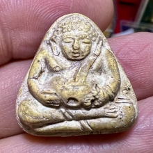 พระสังกัจจายน์ วัดประสาท 2506เนื้อขาว นิยมสมบูรณ์เนื้อจัดมาก