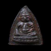 พระพุทโธน้อย คุณแม่บุญเรือน โตงบุญเติม