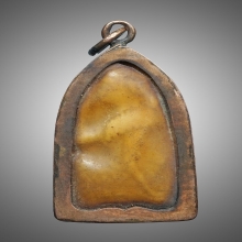 นางกวักพ่อท่านคล้าย วัดสวนขัน