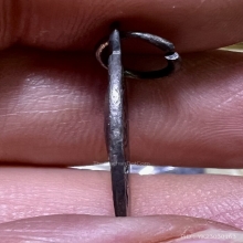 เหรียญเม็ดแตง อาจารย์เชื้อ วัดสะพานสูง เนื้อเงินหายากสุดๆ