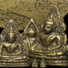 พระพุทธชินราชอินโดจีน ปี 2485 มีโค๊ต พิมพ์สังฆาฎิยาว