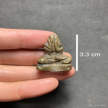 พระปิดตาพิมพ์ 8 มือใหญ่พิเศษ ญาคูดำดี วัดธาตุหลวงใต้ 