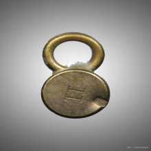 ตะกรุดนารายณ์แปลงรูป อาจารย์นอง วัดทรายขาว ยุคต้น