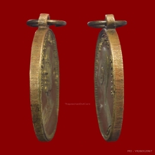 เหรียญพระอาจารย์ฝั้น รุ่น9 งามเอก เนื้อฝาบาตร ปี2513