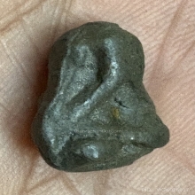 พระปิดตาเนื้อตะกั่ว หลวงพ่อคง วัดบางกระพี้ 