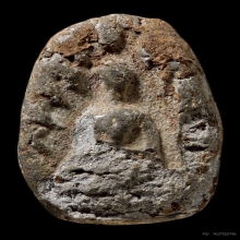 พระคงหลวงพ่อเหลือวัดสาวชะโงกเนื้อผง