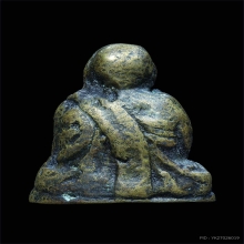 พระรูปหล่อหลวงพ่อยอด วัดหนองปลาหมอ จ.สระบุรี