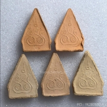 พระพุทธโคดม เนื้อดิน (พิมพ์เล็ก) ห้าเหลี่ยม หลวงพ่อขอม